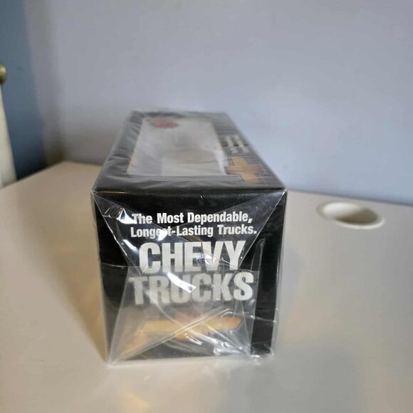 Vintage NWT 1996 Chevy Full Sized Fleet Operations Van Die Cast - Picture 3 of 6